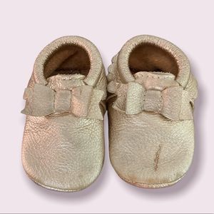 Freshly Picked Rose gold bow Mocs